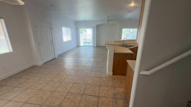 Building Photo - 1286 Capital Gains Dr