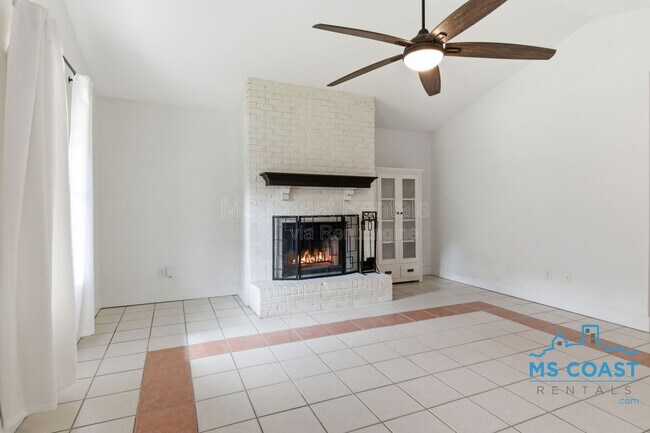 Foto del edificio - 25 Fleetwood Pl