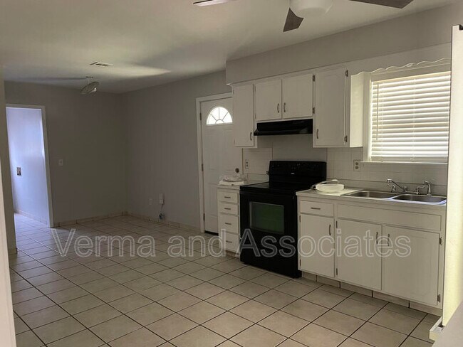 Foto del edificio - 607 SE 10th St