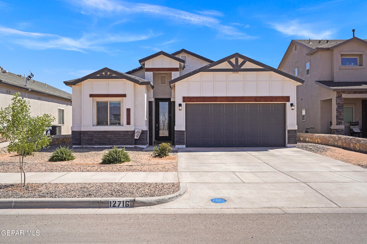 Primary Photo - 12716 Polo Norte Dr