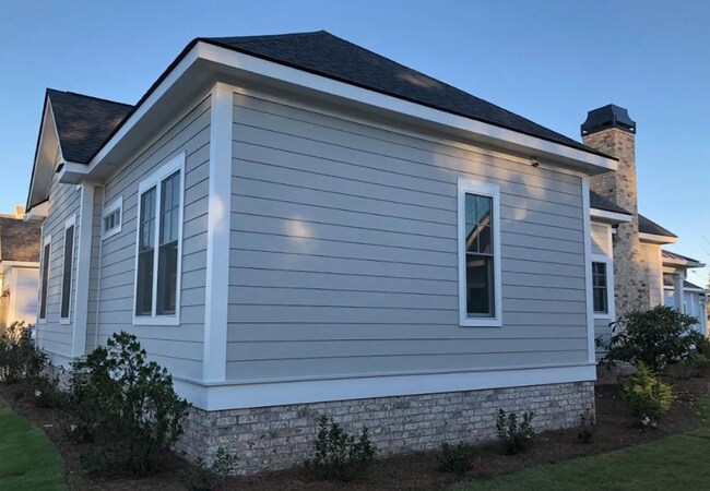 Foto del edificio - 225 Coach Light Way SW