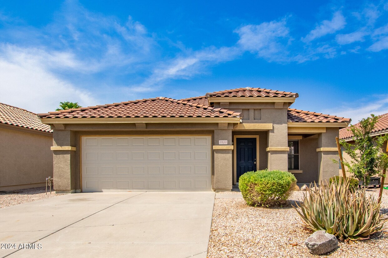 Primary Photo - 2810 W San Carlos Ln