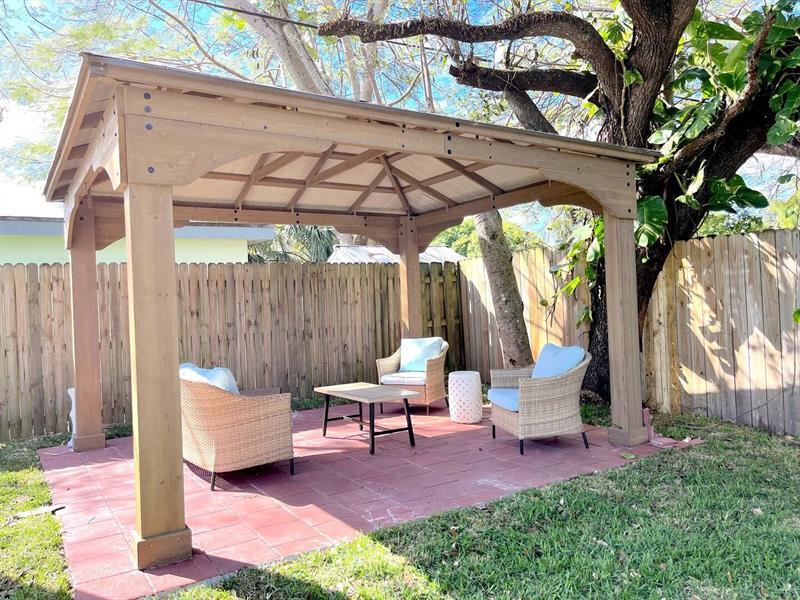 Foto principal - 1500 Davie Blvd