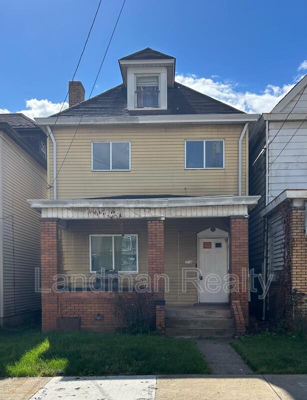 Primary Photo - 711 Russellwood Ave