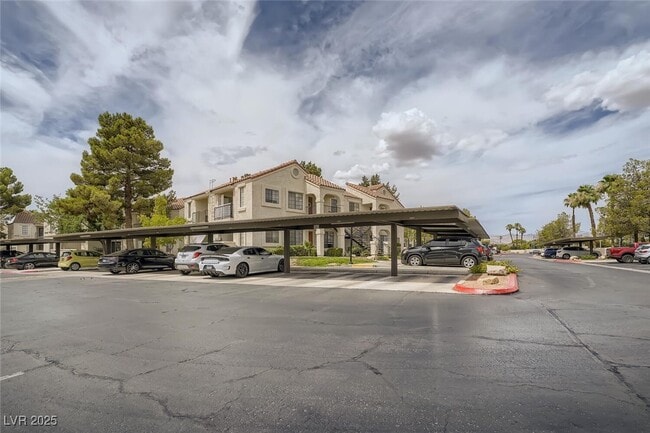 Building Photo - 4706 Nara Vista Way