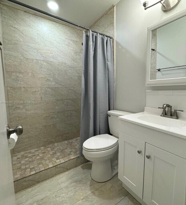 Foto del edificio - 11611 NW 57th Ct