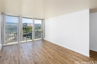 Building Photo - 949 Ala Nanala St