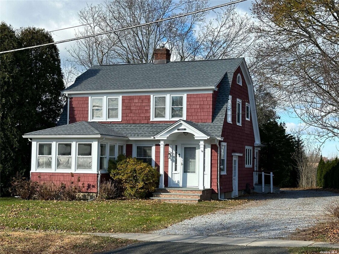 Primary Photo - 35915 Main Rd