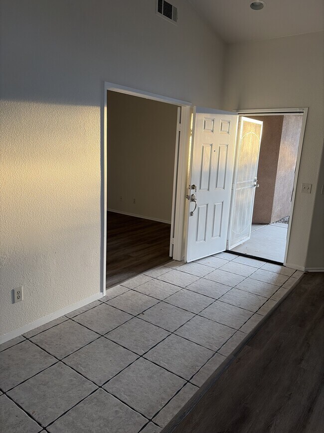 Foto del edificio - 12891 Pueblo Lane