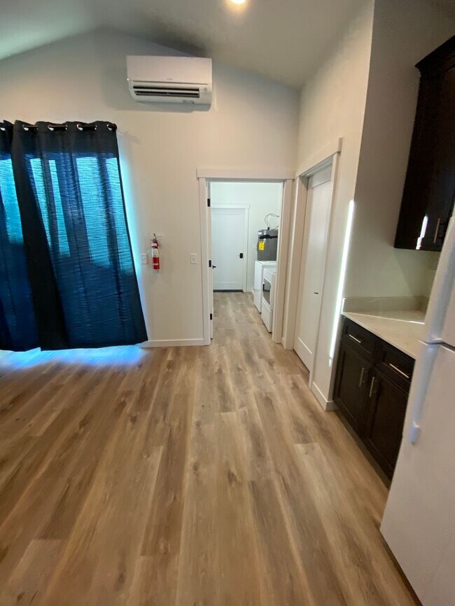 Foto del edificio - New Home for Lease! 3br 3ba