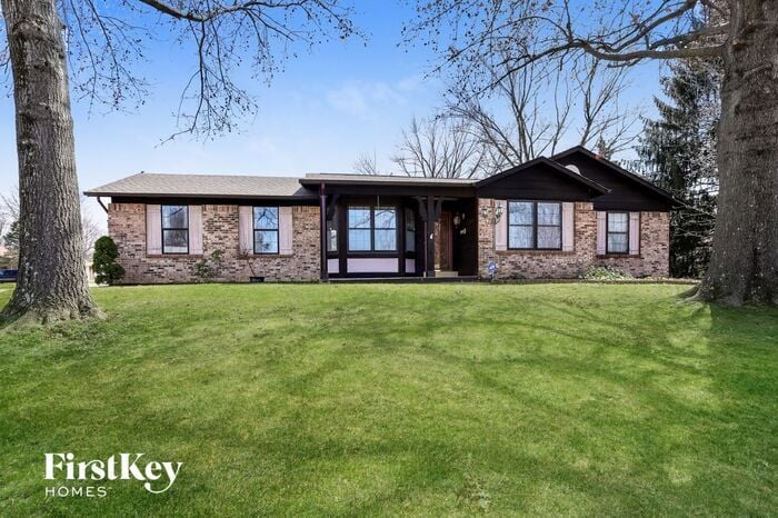 Primary Photo - 1616 Treetop Dr