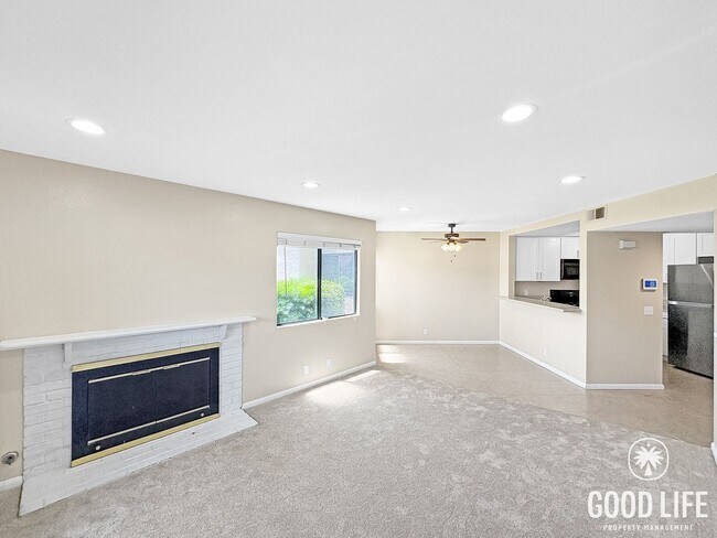 Building Photo - Cozy 1BD/1BA Condo in Spring Valley with Reserved Parking, Private Patio & W/D