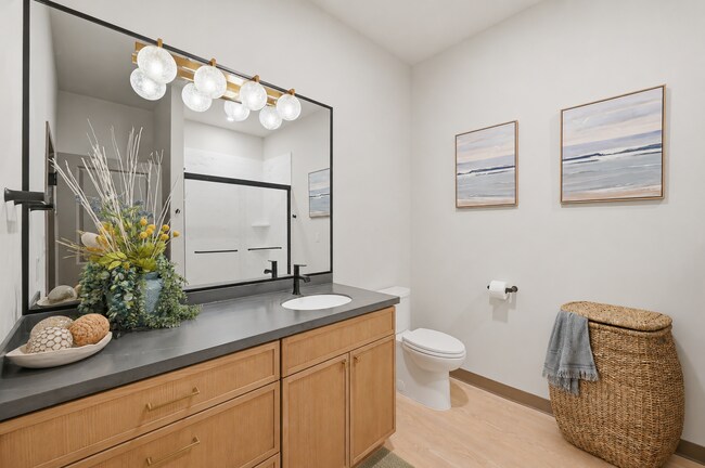 baño - 105 Agate Pl