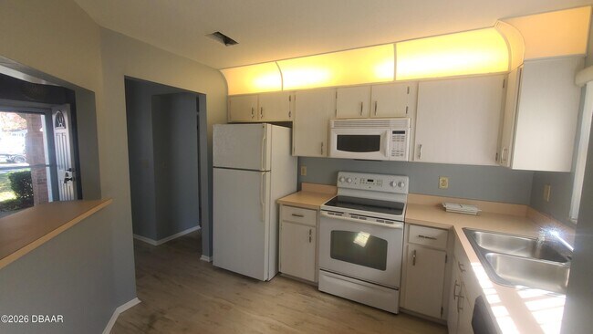 Foto del edificio - 428 Sandpiper Ct