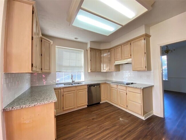 Foto del edificio - 13606 Midfield Glen Ct