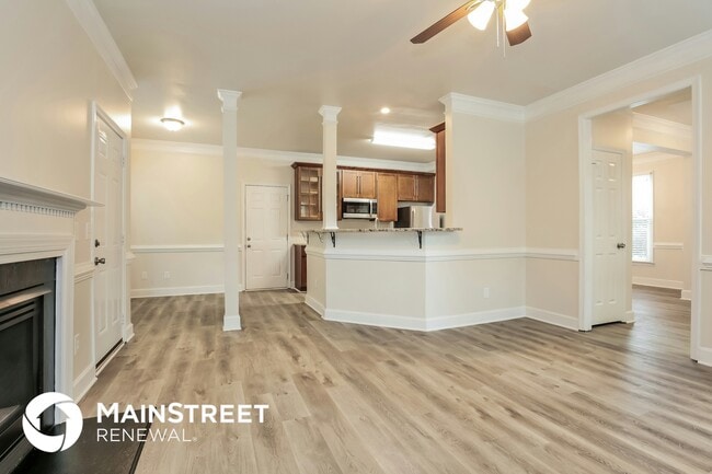 Building Photo - 8 Brackenwood Ct