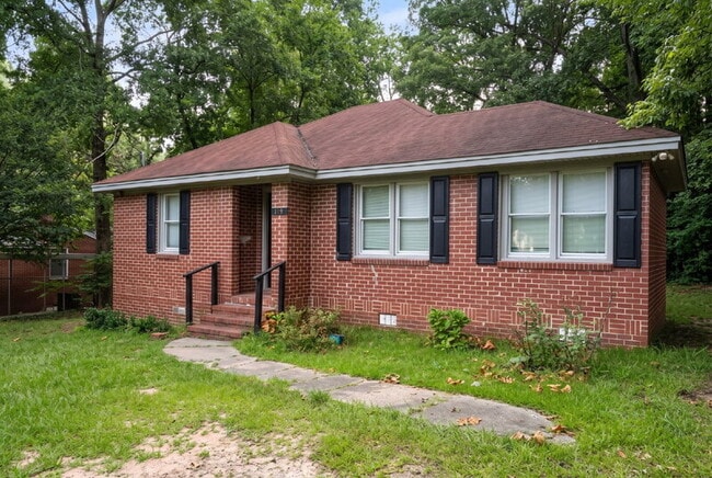 Building Photo - 119 Ticknor Dr