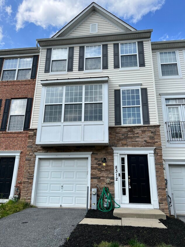 8312 Jennel Ct, Severn, MD 21144 House Rental in Severn, MD