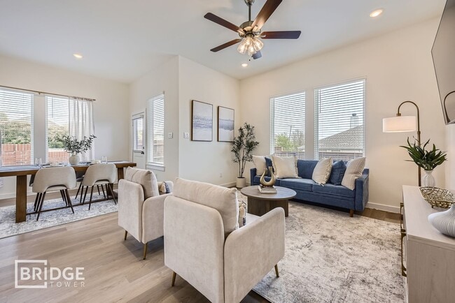 Building Photo - Oakmont Plan