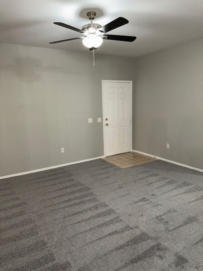 Foto del edificio - 2-BEDROOM, COND IN LAS VEGAS