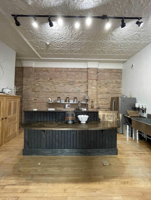 Foto principal - 308 Iron St