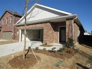 Building Photo - 1813 Chapel Hl Rd