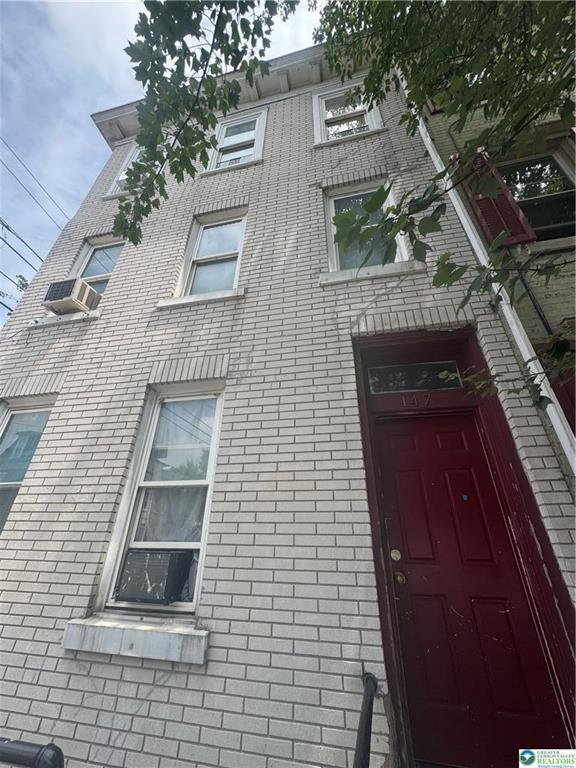 Foto principal - 147 N 11th St