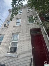 Building Photo - 147 N 11th St