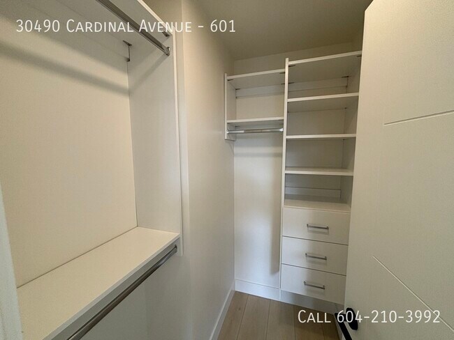 Photo du bâtiment - Modern Living at Highstreet
