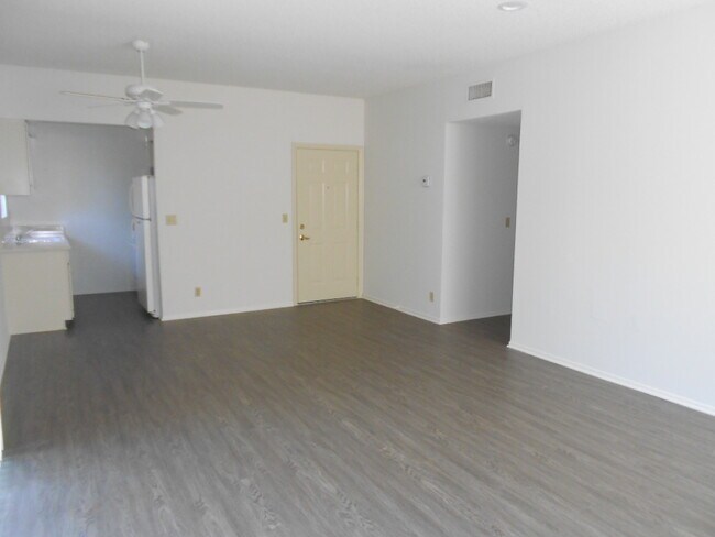 Plano de planta - 1400 Camden Ave