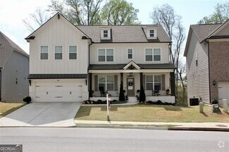 Building Photo - 4656 Silver Oak Dr