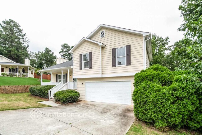 Foto del edificio - 715 Saddle Shoals Dr