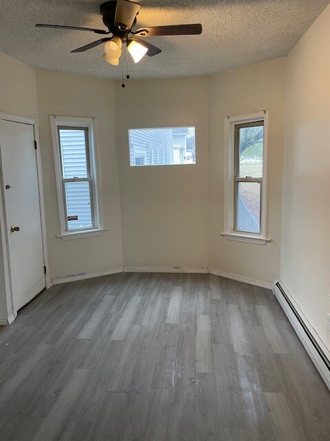 Foto del edificio - 23 Ellis Ave