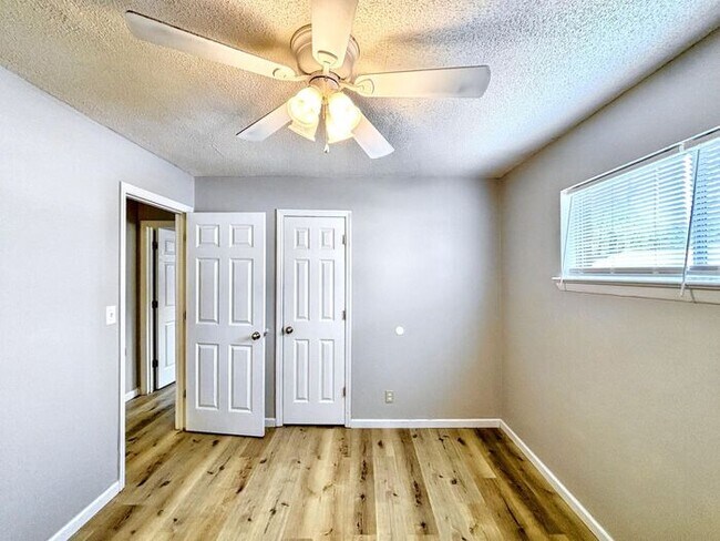 Foto del edificio - 6108 Welworth Ave