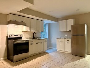 Building Photo - 169-171-171 Osborne Terrace