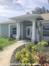 Building Photo - 7252 Perennial Rd