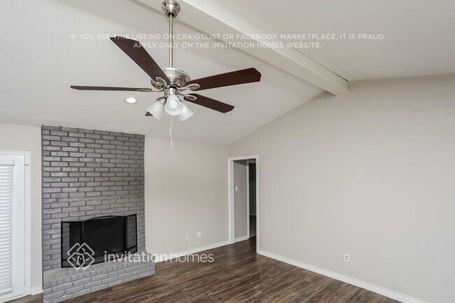 Building Photo - 2311 Statler Dr