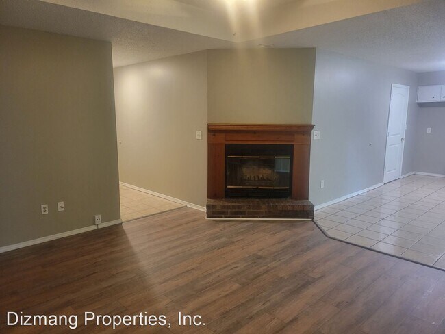 Building Photo - 3 br, 2 bath House - 4540 S. Leroy