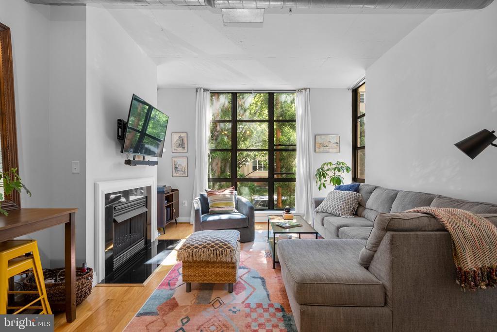 Primary Photo - 2020 12th St NW