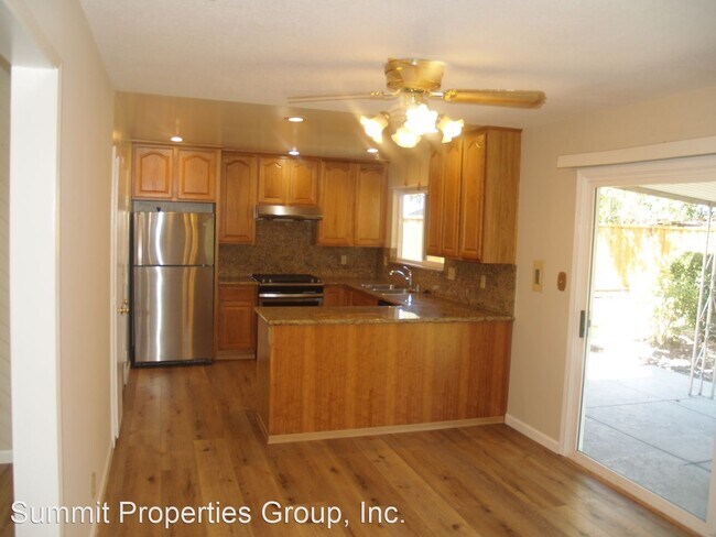 Foto del edificio - 3 br, 2 bath House - 8164 Cardiff Drive