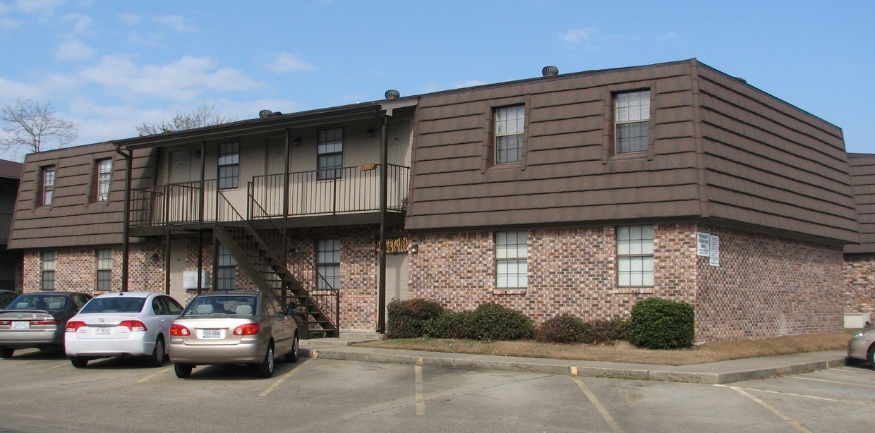 Primary Photo - Westgate Apartments