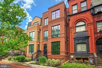 Building Photo - 467 M St NW