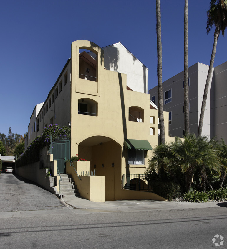 Primary Photo - 11125 Acama St