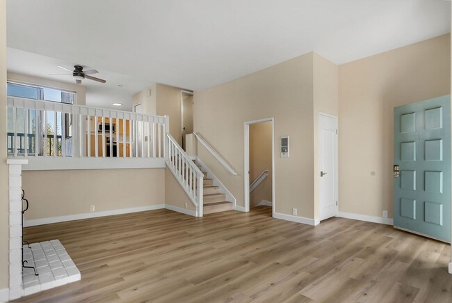 Foto del edificio - Beautiful townhome in North La Jolla! Avai...