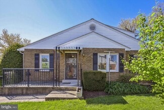 Building Photo - 14914 Laurel Oaks Ln