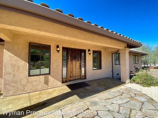 Building Photo - 3 br, 2 bath House - 1515 Estee Avenue