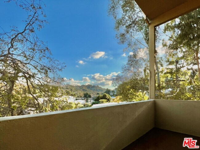 Foto del edificio - 3712 Evans St W