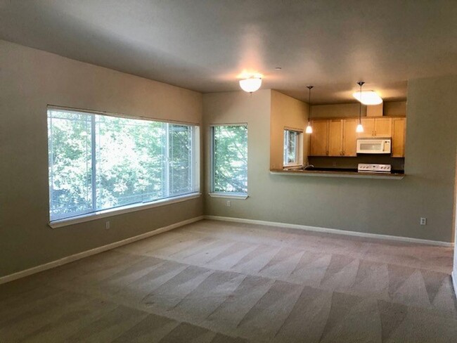 Foto del edificio - 1Bd/1.5Ba Kenmore Condo