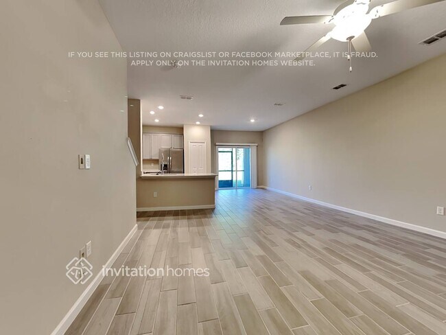 Foto del edificio - 1317 Grassland Ave