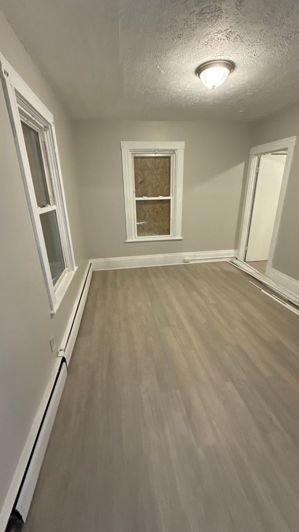 Foto del edificio - 7812 Elton Ave